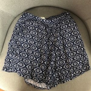 Blue and white high waisted flowy shorts